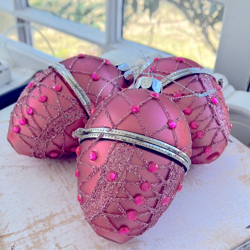 SET of 3 Keepsake Hinged Mercury Glass Egg Ornaments